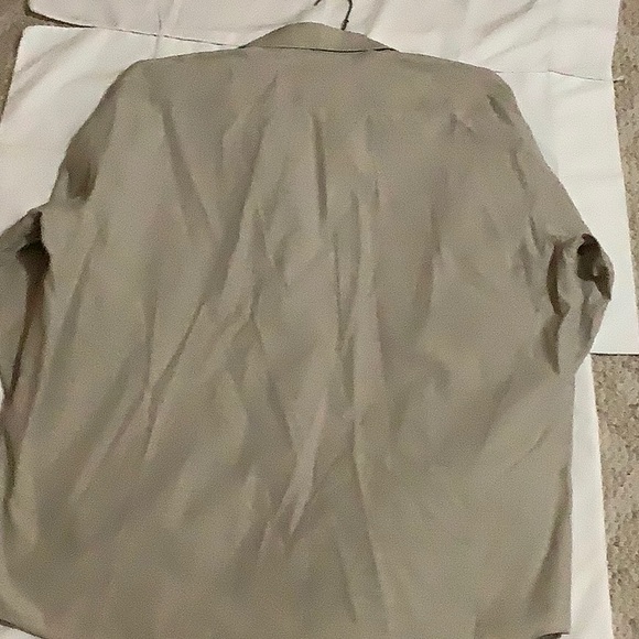 Perry Ellis Men Button down - Picture 3 of 5